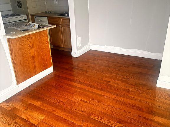 5th image of 1670 Bell Blvd #210A