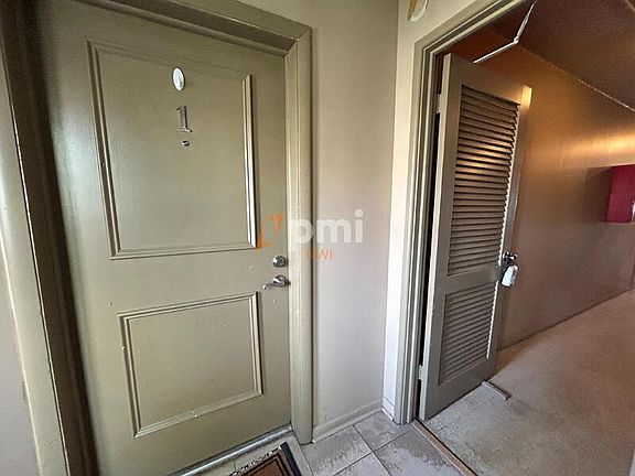 3rd image of 105 Harrington Ave APT 1