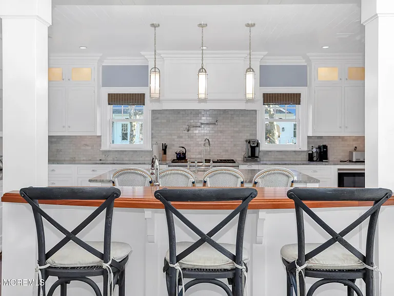 101 Tuttle Ave — Photo 12