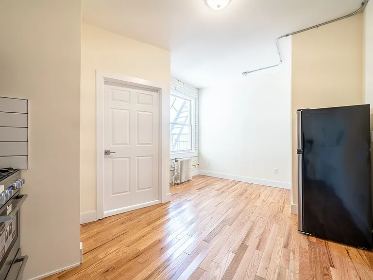 Magnolia Apartments — Photo 37
