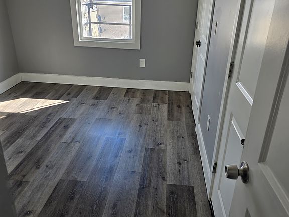 3rd image of 227 2nd St Floor 3