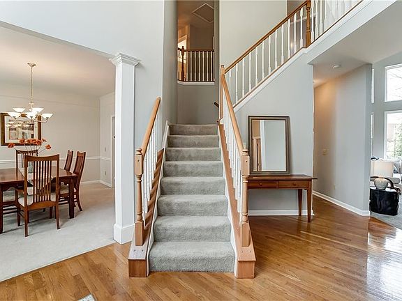 4th image of 3369 Spalding Dr