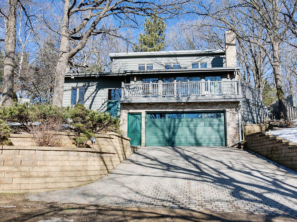 1st image of 2095 Skyway Dr