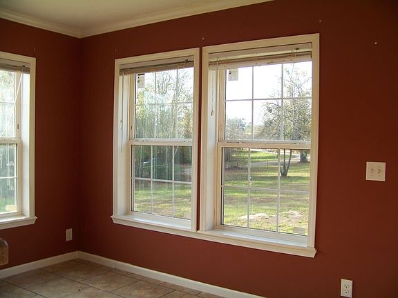 3rd image of 701 Beth Ann Dr