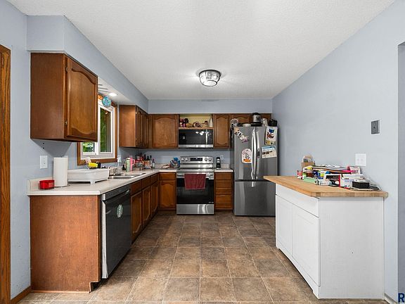 5th image of 1000 S Gordon Dr