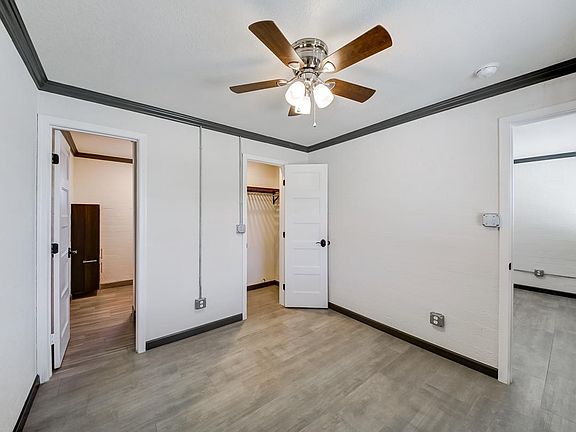 5th image of 1324 S Casino Center Blvd