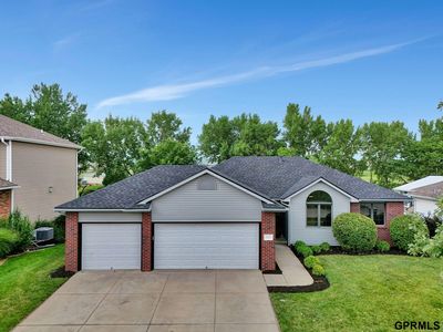 8910 Prairie Village Dr, Lincoln, NE, 68507