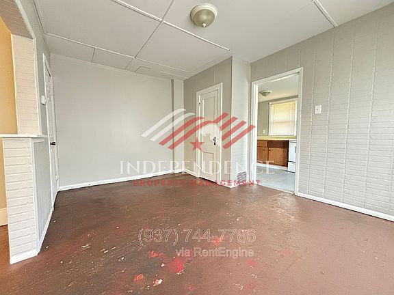 5th image of 515 Mertland Ave #515