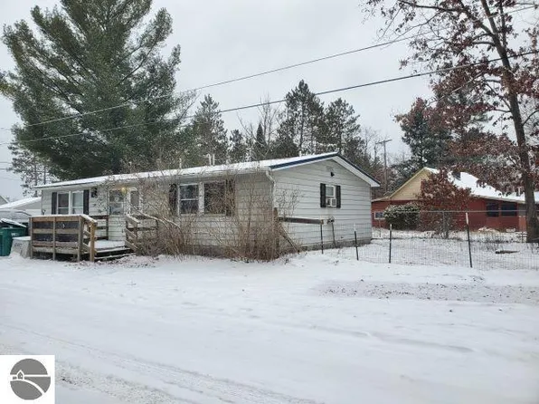 4997 Lucinda Dr, Prescott, MI 48756