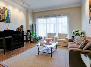 2211 Briarglen Dr APT 309, Houston, TX 77027