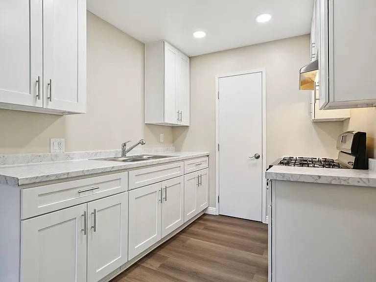 North Pointe Villas — Photo 6