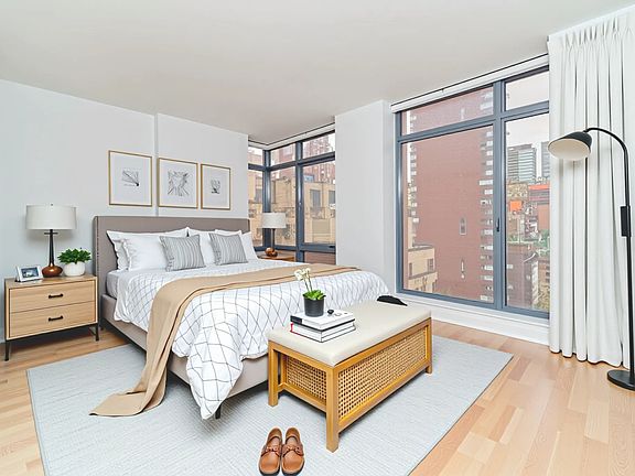 3rd image of 49 E 34th St #6G
