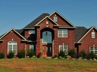 2125 Trieste Trl, Adams, TN 37010