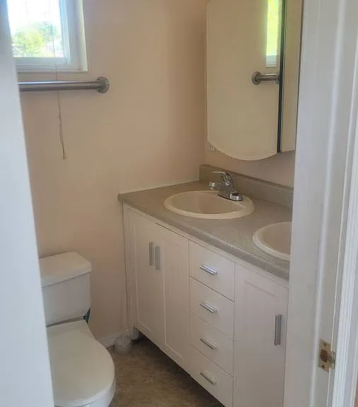 7842 Barton Dr — Photo 5