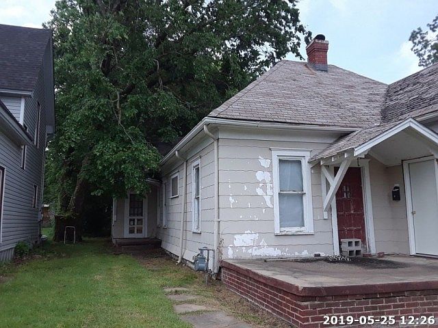 2nd image of 705 N North St