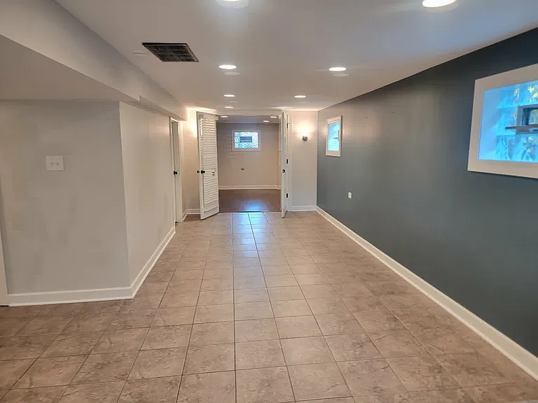 11134 S Sawyer Ave — Photo 14