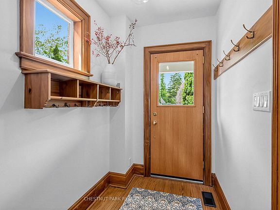 4th image of 43 Acacia Rd