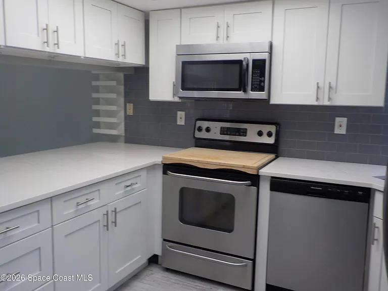 1641 Sunny Brook Ln NE #C205 — Photo 4