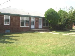 830-834 S San Pablo Ln, Wichita, KS 67207