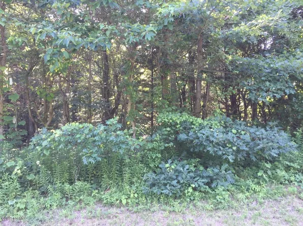 476 53rd St, Grand Junction, MI 49056
