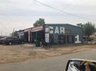 1351 Ogden St, Bakersfield, CA 93305