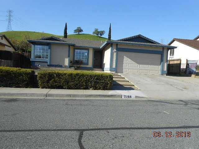 1st image of 2266 Mount Whitney Dr