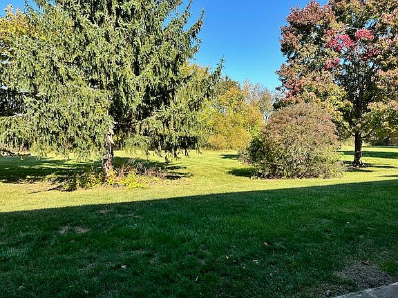 Backyard views right off the patio