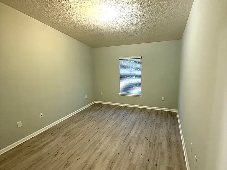 9576 Amarante Cir #8 — Photo 21