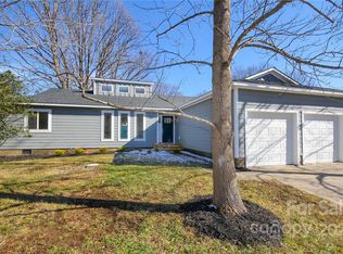 7501 Park Vista Cir, Charlotte, NC 28226