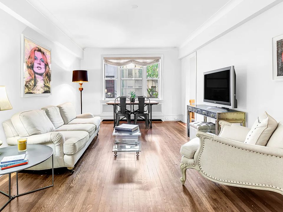 1st image of 160 E 3rd St APT 2I