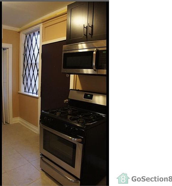 1st image of 1440 W 81st St #2