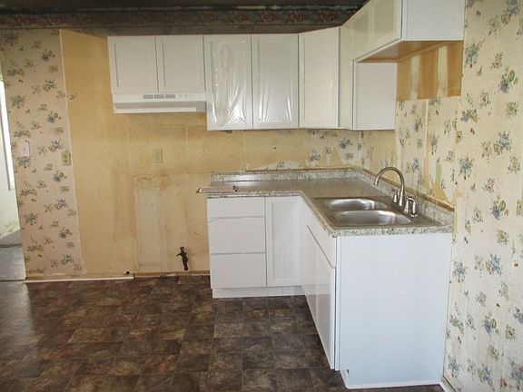 2nd image of 5205 W Southern Ave