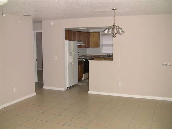 3rd image of 705 E 131st Ave