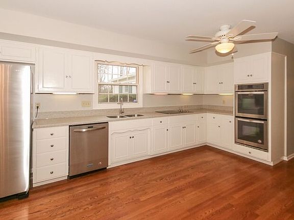 5th image of 501 Copley Pl