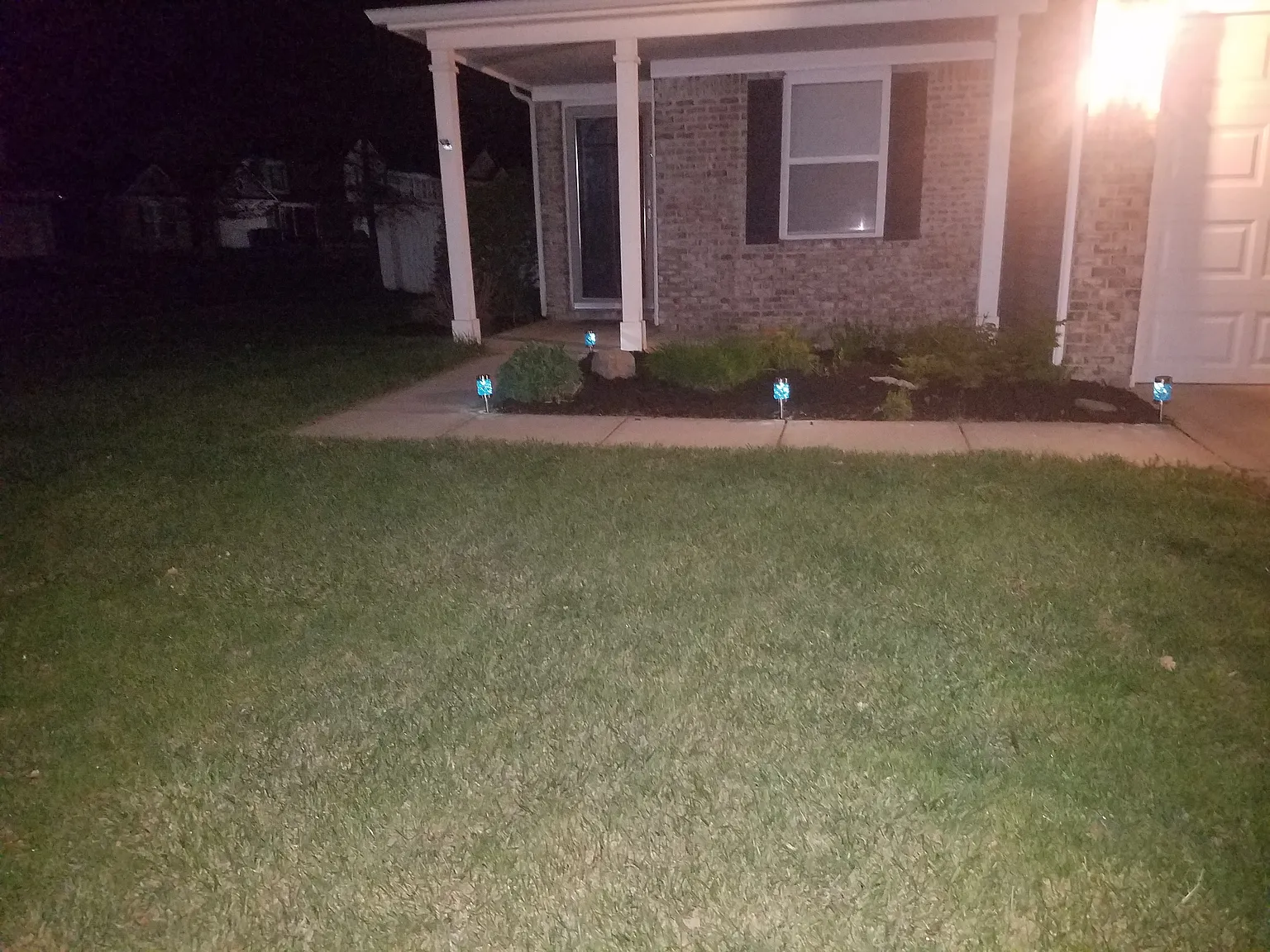 8468 Ash Grove Dr photo 1