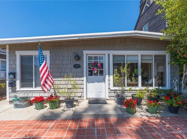 711 Goldenrod Ave, Corona Del Mar, CA 92625