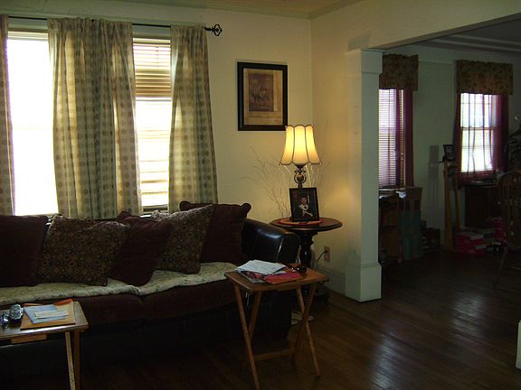 3rd image of 8710 259th St