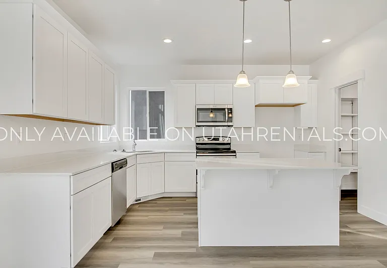 4283 W Gate Keeper Dr — Photo 11