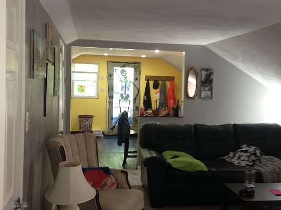 Veiw of living room to kitchen