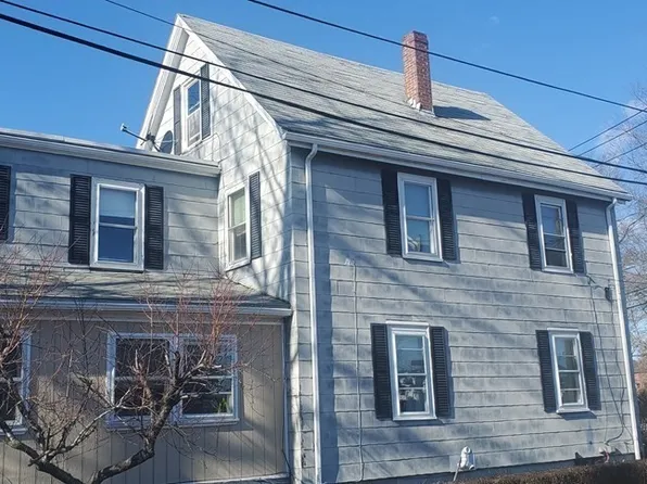 21 Waterloo St, Hyde Park, MA 02136