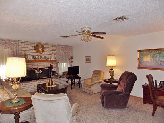 3rd image of 130 Aqua Vista Dr