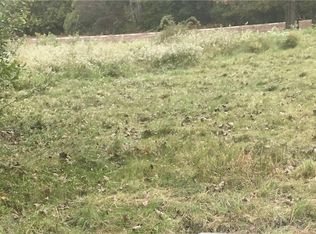 Huntington Way, Mantua, OH 44255