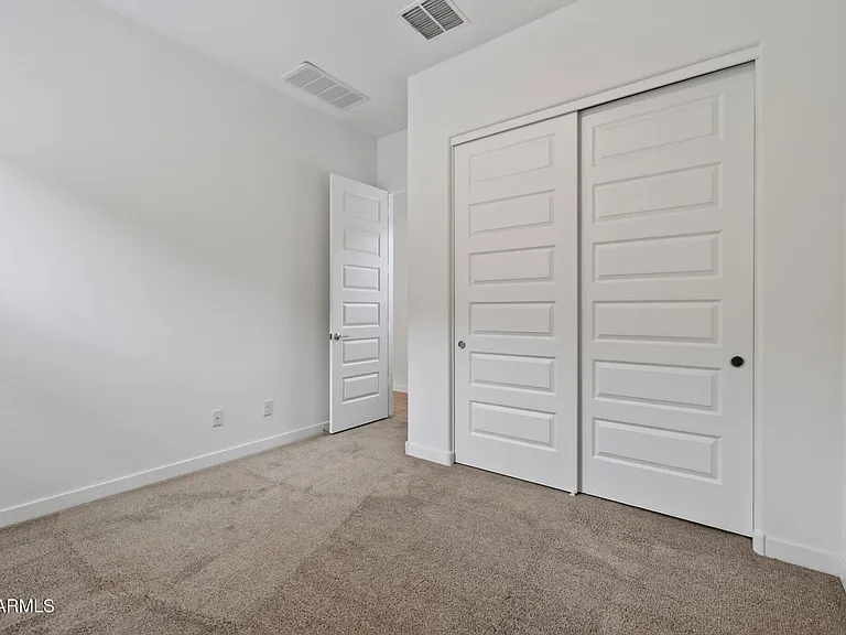 203 E Birchwood Pl — Photo 38