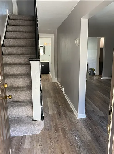 319 Virginia Ave Photo 1
