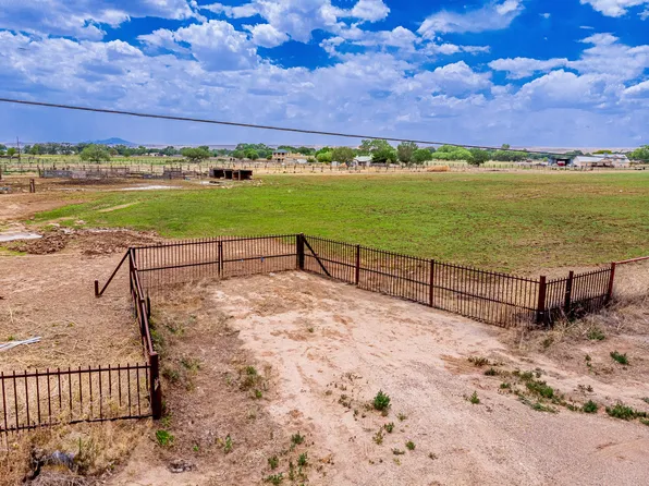 103 Ventura Rd, Belen, NM 87002