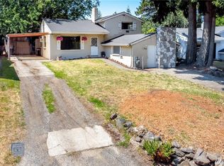 16633 15th Ave SW, Burien, WA 98166