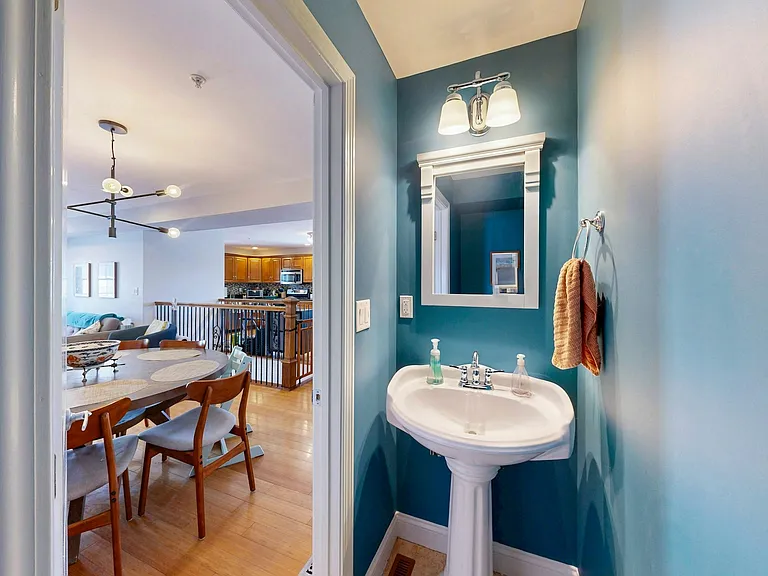 1 Hadley St #1 — Photo 12