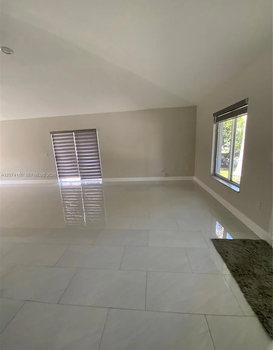 Pine Needles East Homes S — Photo 4