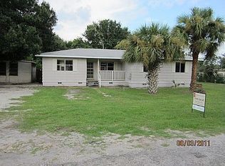 7609 18th St E, Sarasota, FL 34243