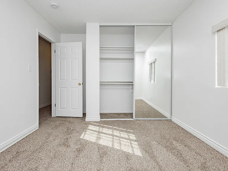 3969 Manford Cir — Photo 28